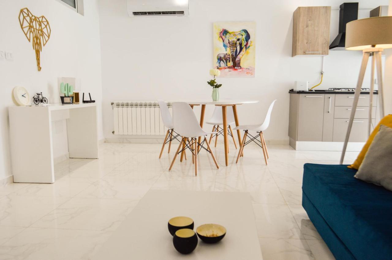 Cosy Apartment In La Marsa - 2 Bed 1 Bath 외부 사진