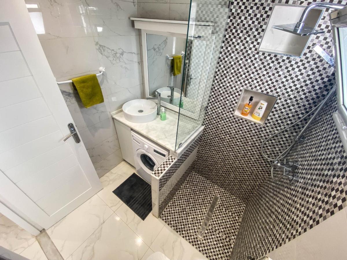 Cosy Apartment In La Marsa - 2 Bed 1 Bath 외부 사진